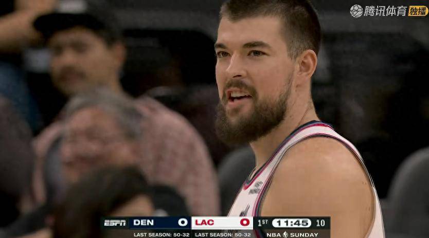 不敌掘金, 季前赛中连 不敌掘金, 季前赛中连