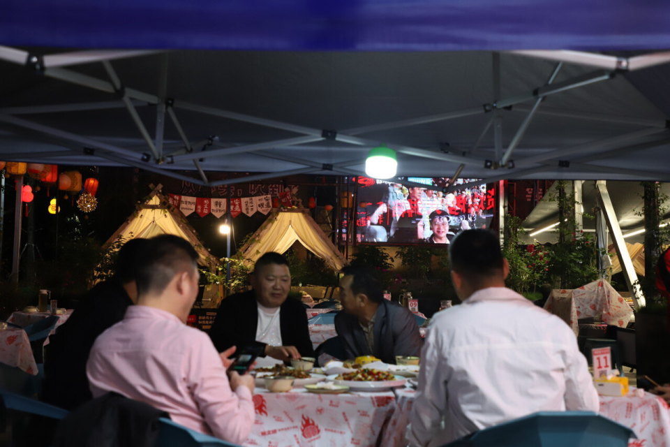 足球盛宴, 市民热情与